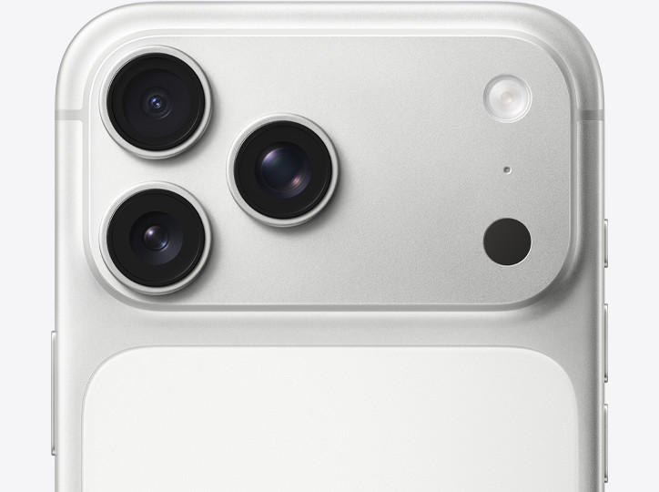 iPhone 17 Pro Max in Silver, camera and back detail